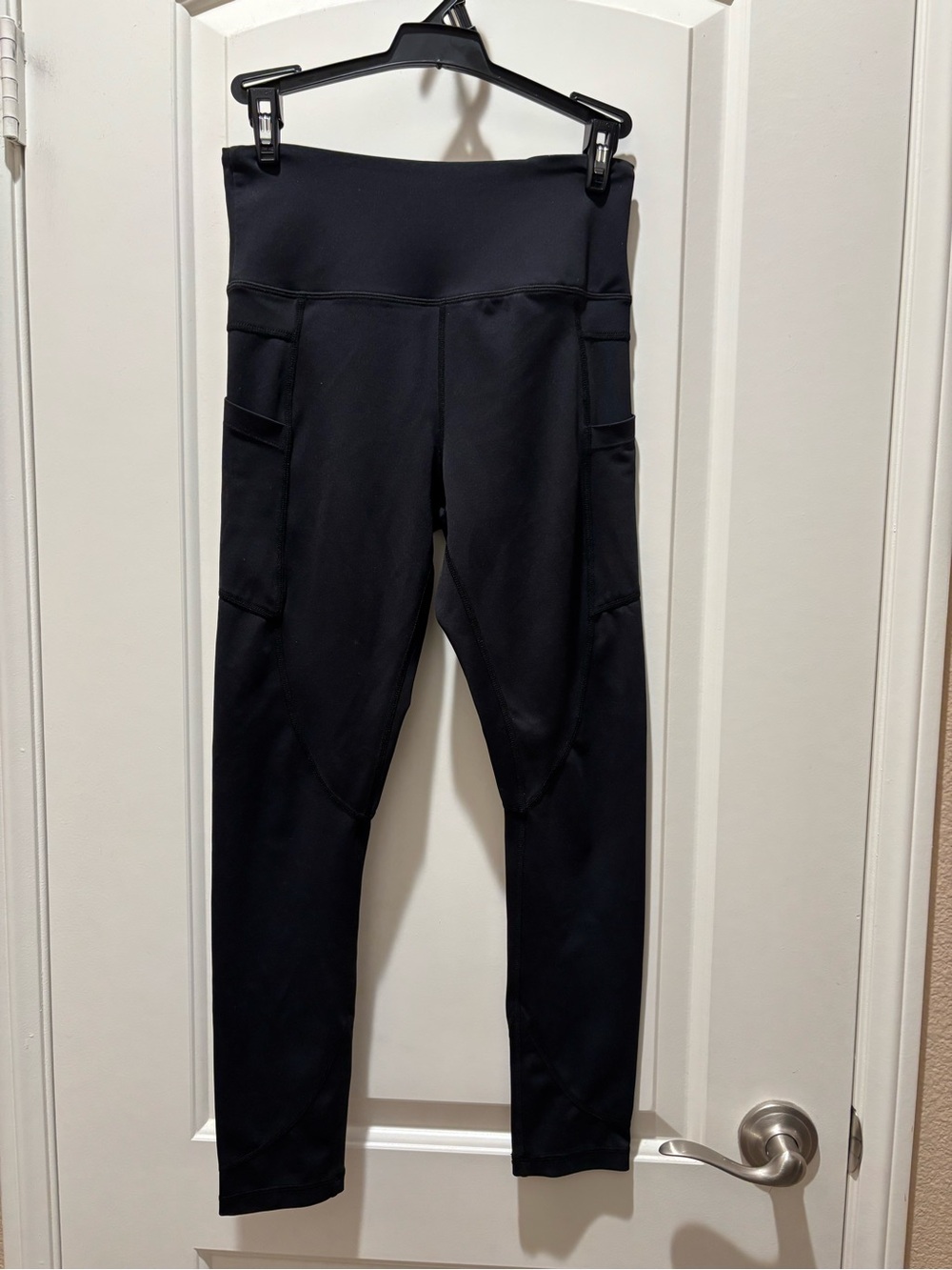 ZYIA Black women’s Pocket Performance Leggings